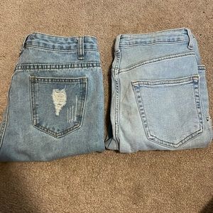 Bundle of 2 Pairs of Jeans! 👖